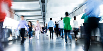Alle Risiken im Griff. Mit Trade Compliance Software von AEB.