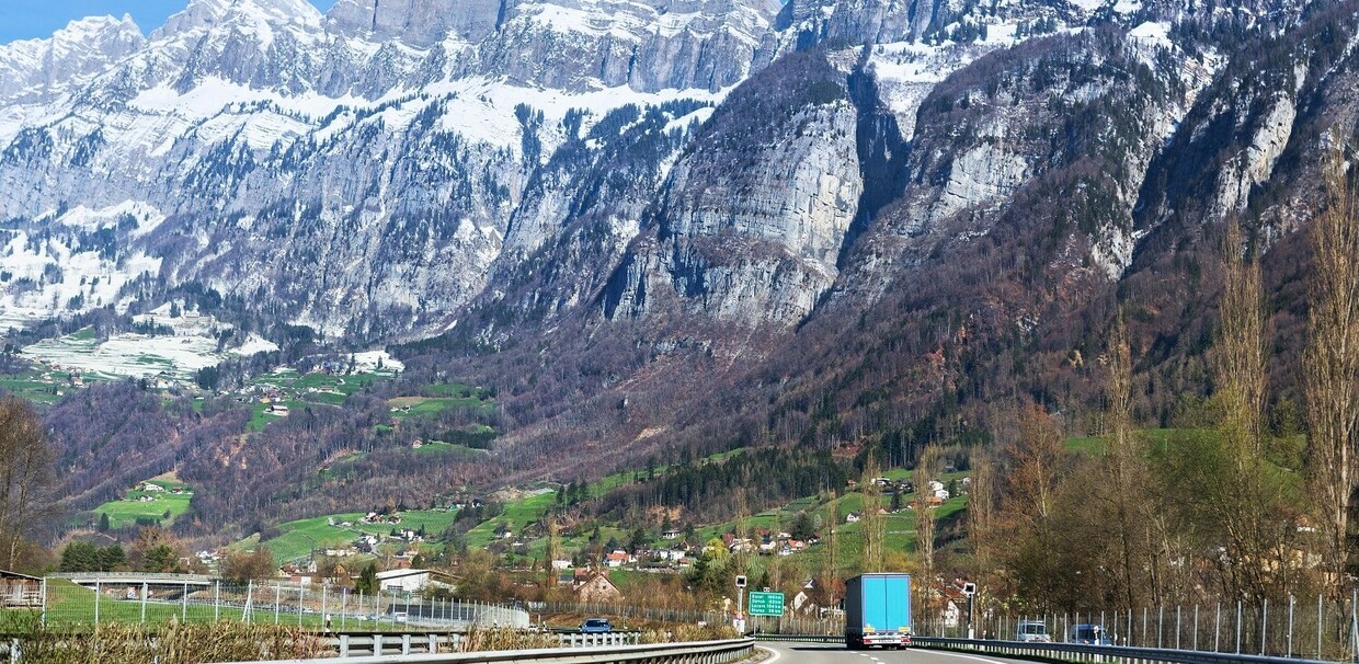Schweiz schafft Zölle auf Industrieprodukte ab