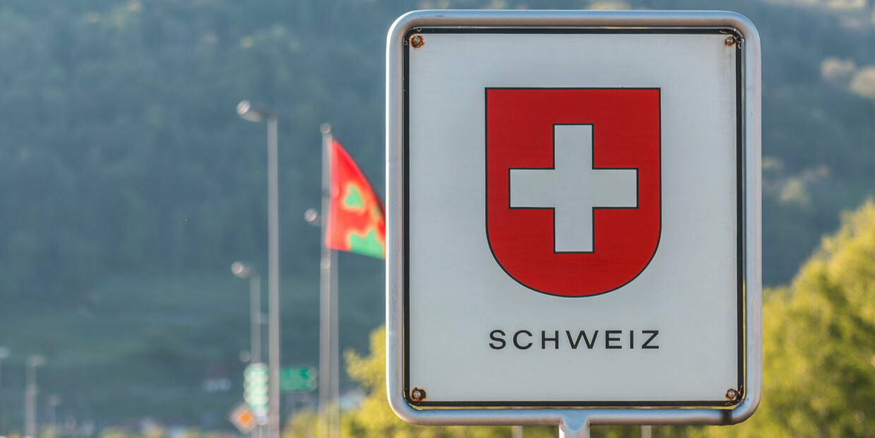 Schweiz ändert Mehrwertsteuergesetz und damit Regeln im Versandhandel 