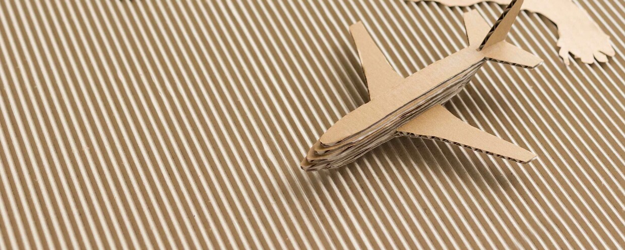 Life hacks using cardboard and relevance for logistics