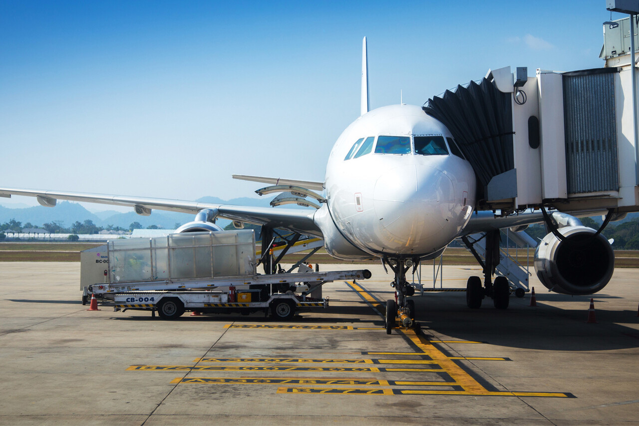 A paperless world? Air freight is lagging behind. 