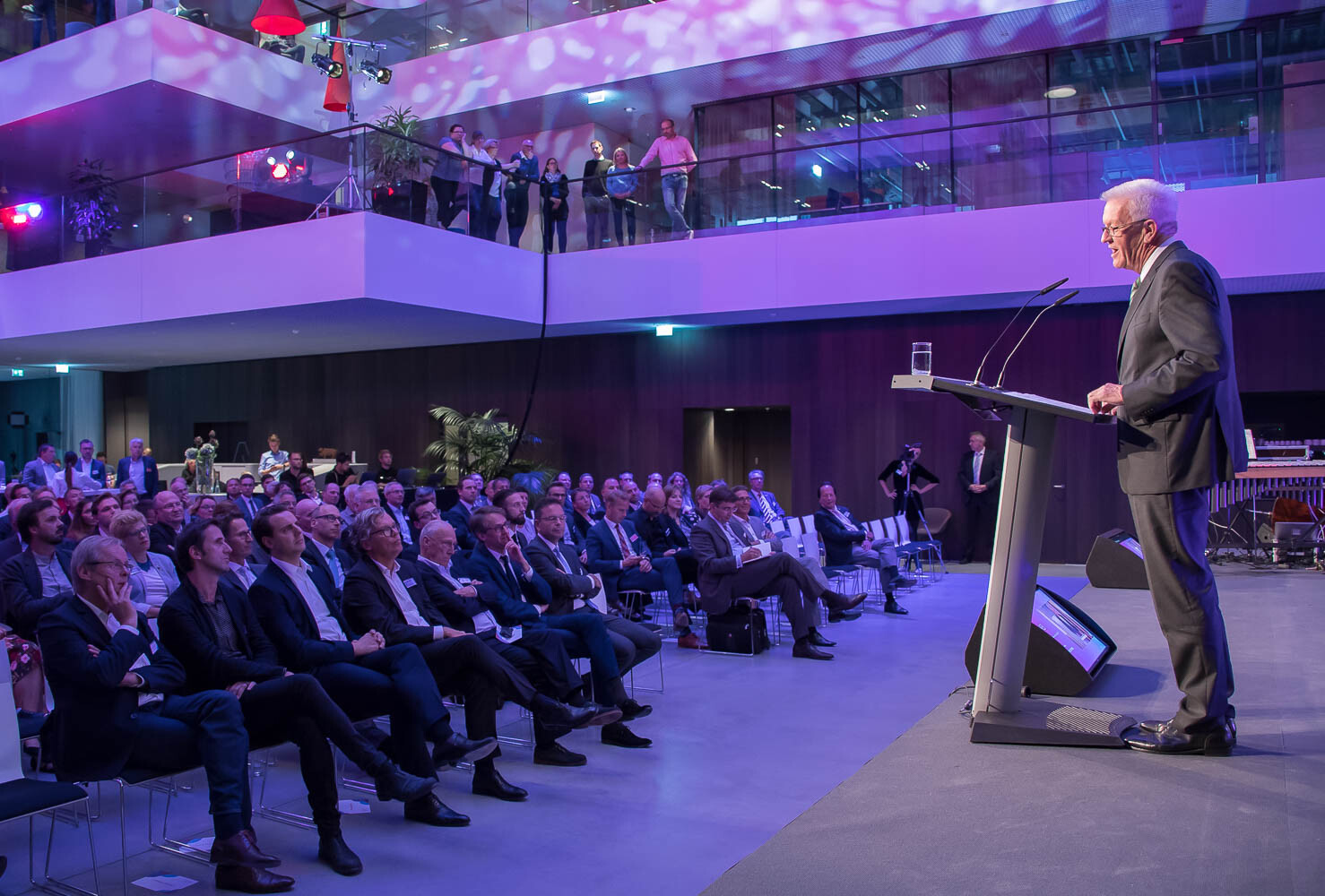 Denkfabrik im schwäbischen Cyber Valley erhält Lob von Kretschmann