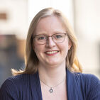 Dr. Mereke Sterl-van Garderen, AEB