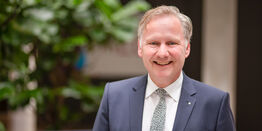 Dr. Christian Jacobi