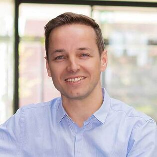 Sebastian Zilm .  Sales Manager