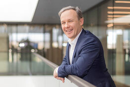 Ted Roth, AEB Sweden