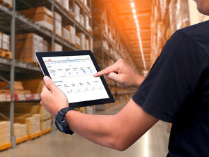 Boost your logistics: AEB warehouse management software